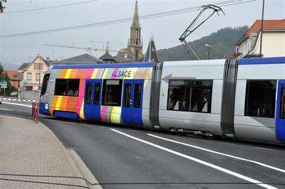 Straßenbahn - Zug