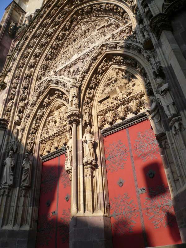 Détail du portail de la Collégiale de Thann