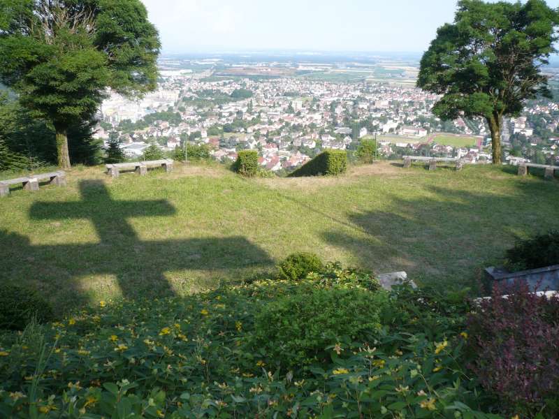 Vue sur Thann depuis la Croix de Lorraine